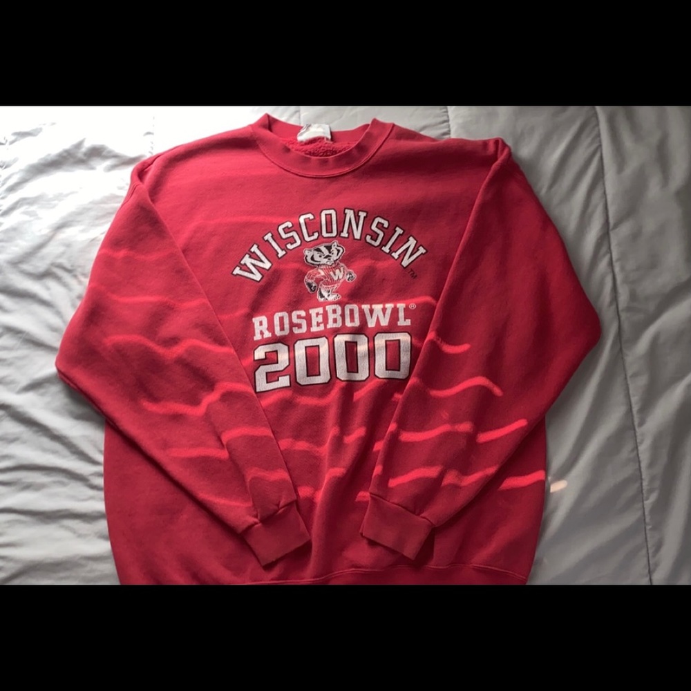 Wisconsin Badgers Rosebowl 2000 Sweater Size XL